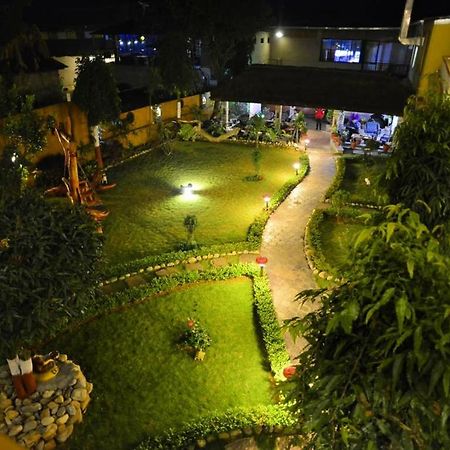 Hotel Homeland Pokhara Exterior foto