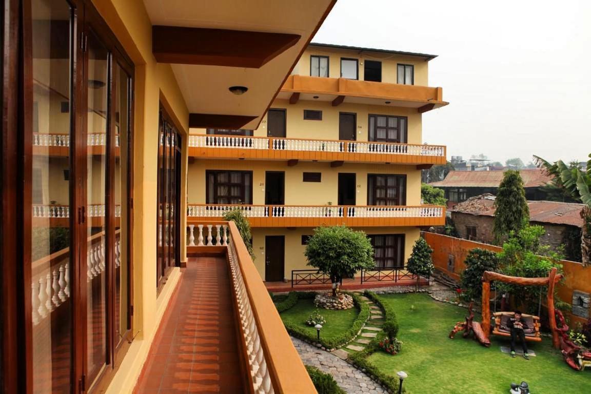 Hotel Homeland Pokhara Exterior foto