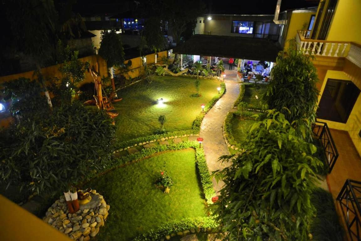 Hotel Homeland Pokhara Exterior foto