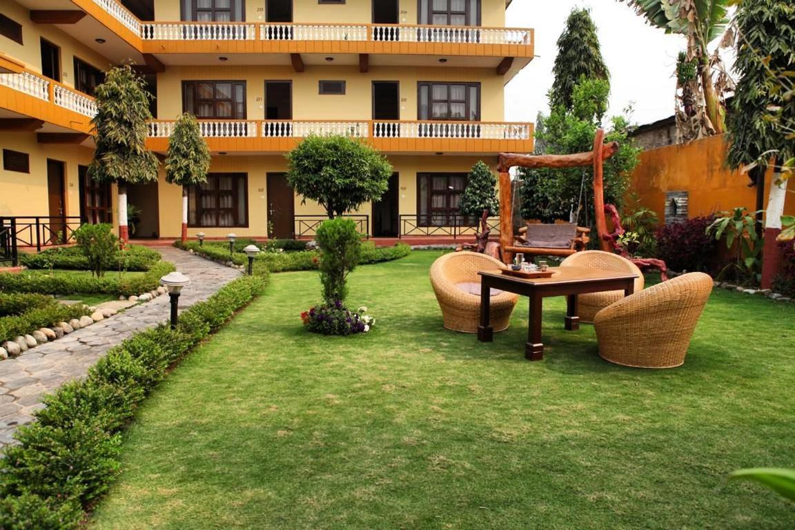 Hotel Homeland Pokhara Exterior foto