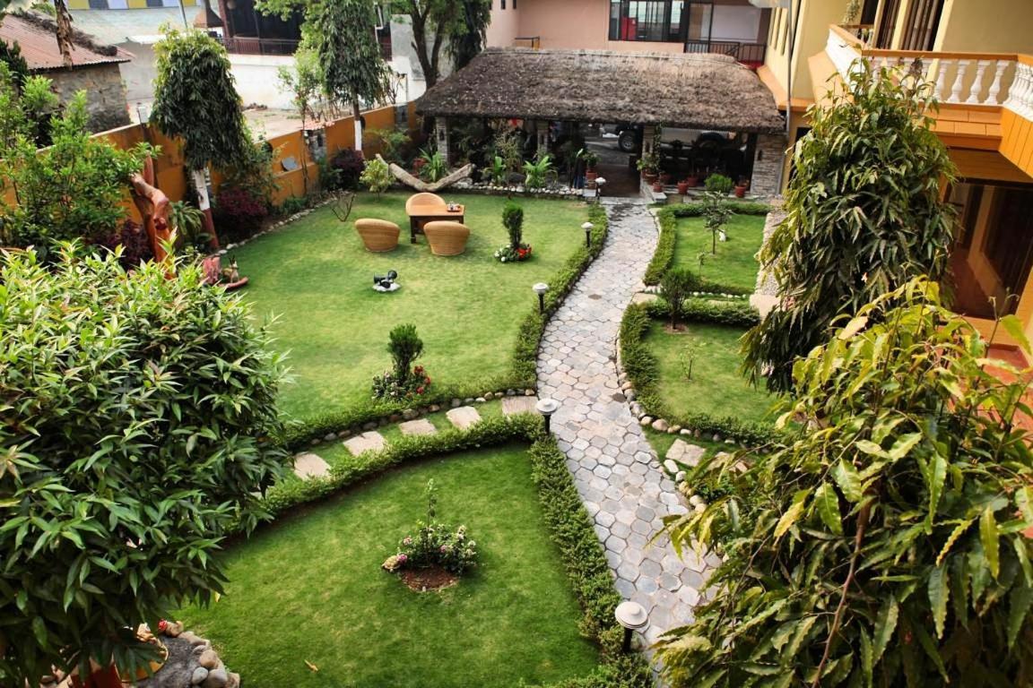 Hotel Homeland Pokhara Exterior foto